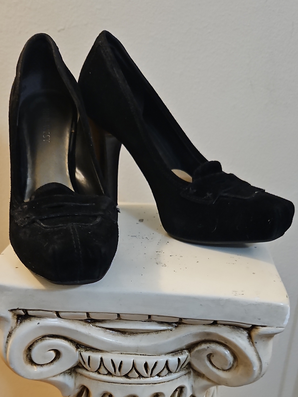 Nine West Black Suede Loafer-Style Hidden Platform High Heels, 6.5M
